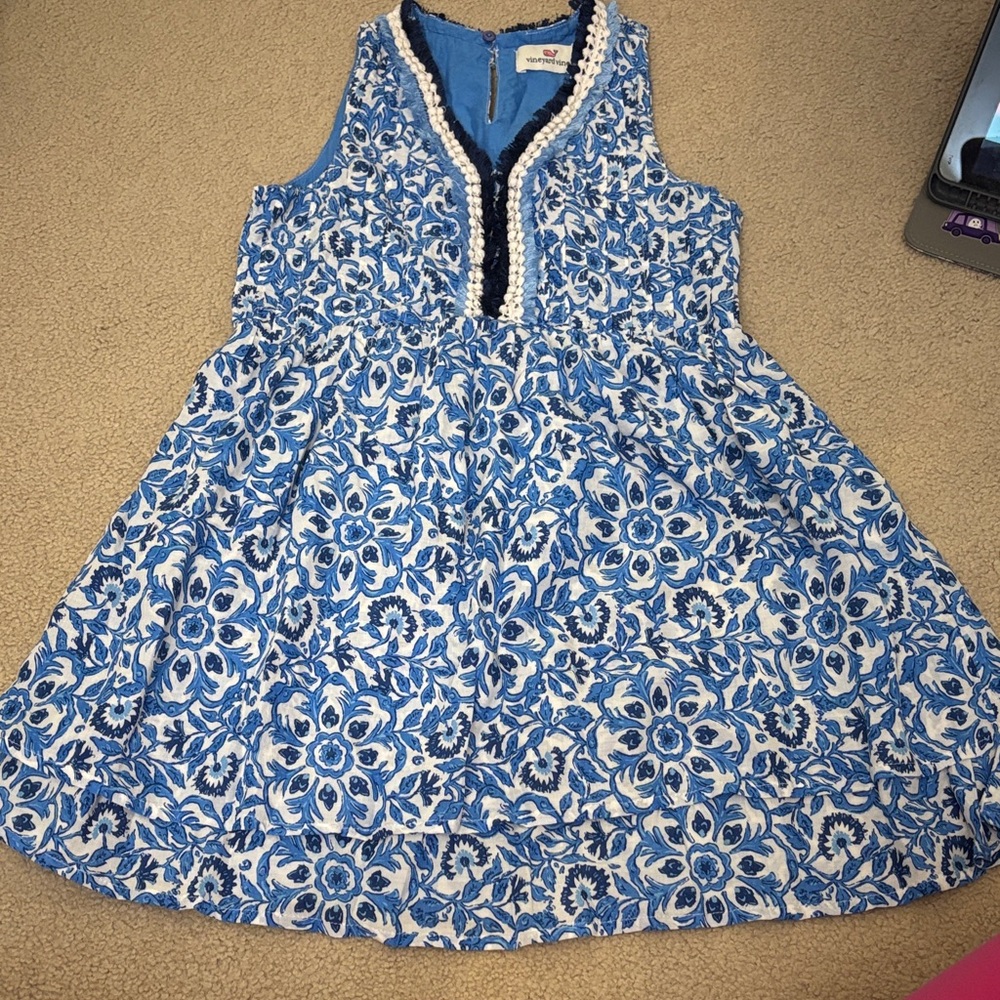 Vineyard Vines kids Blue and White Floral Dress